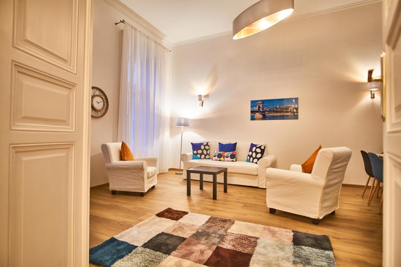 D20 Apartman | Budapest Exterior photo