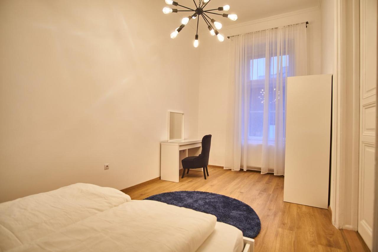 D20 Apartman | Budapest Exterior photo